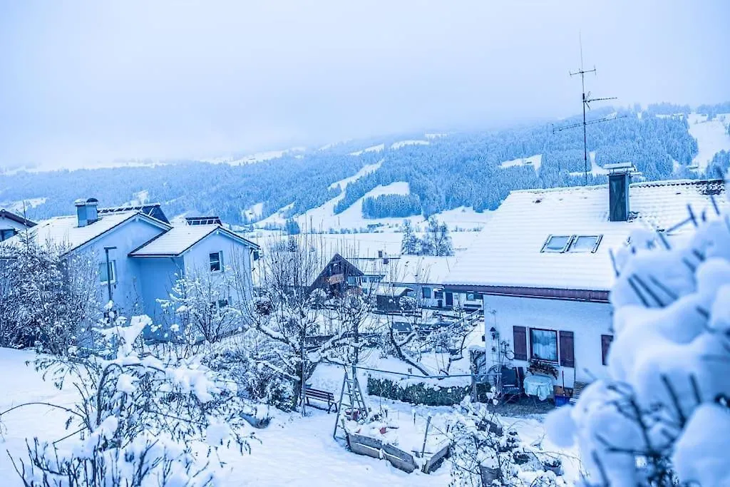 شقة Mirabell - Charmante Ferienwohnung Im Allgaeu اوبرستوفن